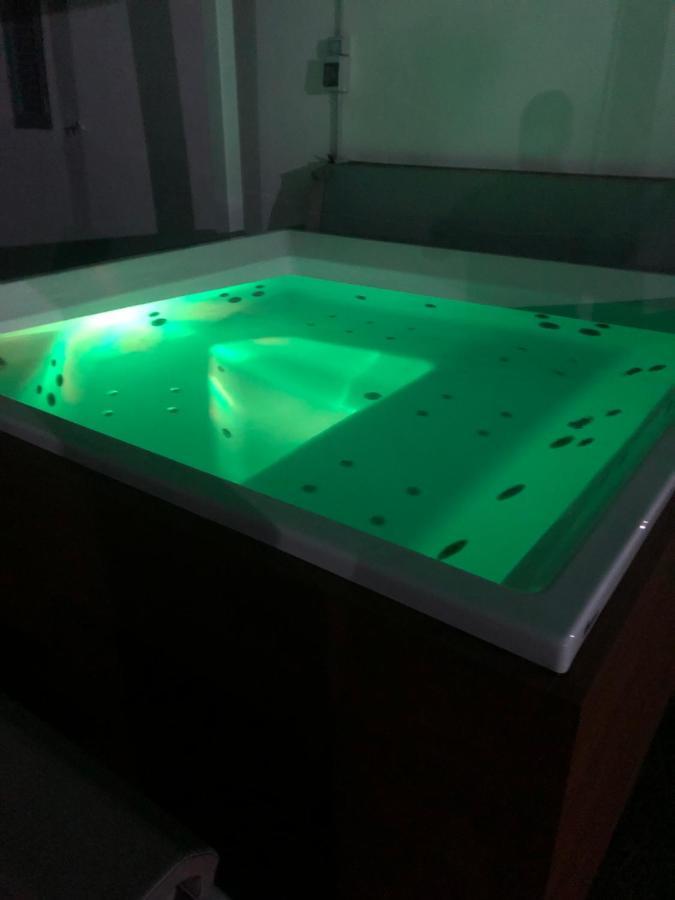 Villa Naomi ออสตูนี ภายนอก รูปภาพ